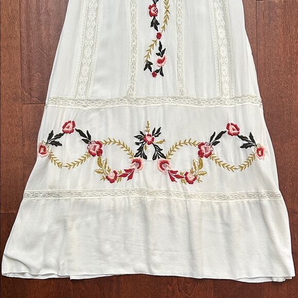 Nanette Lepore Palamino Cottagecore Cream Lace Embroidered Midi Dress, Size 6 - Picture 8 of 16